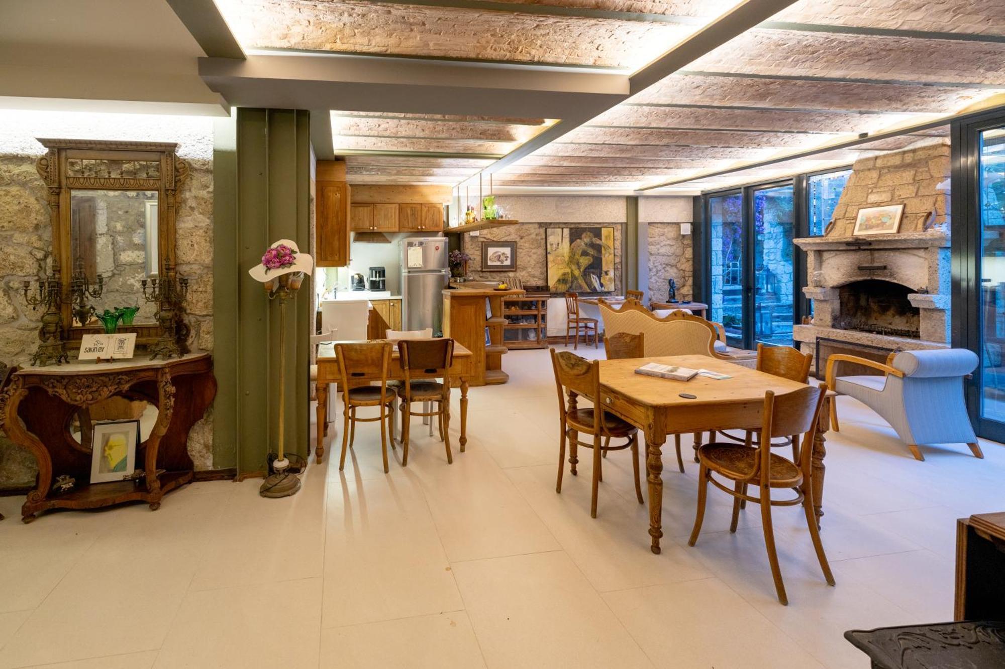 Sakin Ev Hotel Alacati Exterior foto