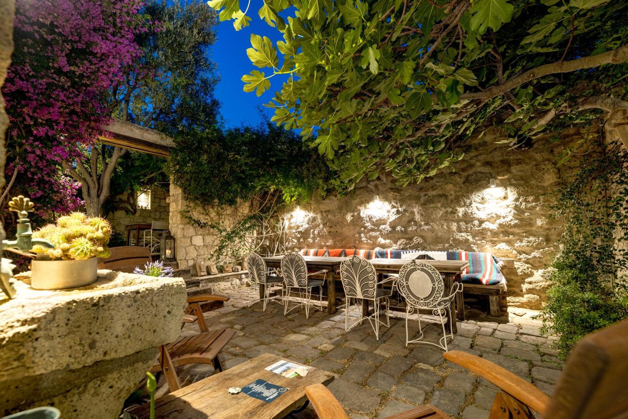 Sakin Ev Hotel Alacati Exterior foto